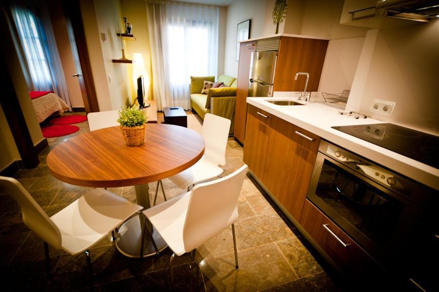 Apartamentos Abaco Llanes Eksteriør bilde
